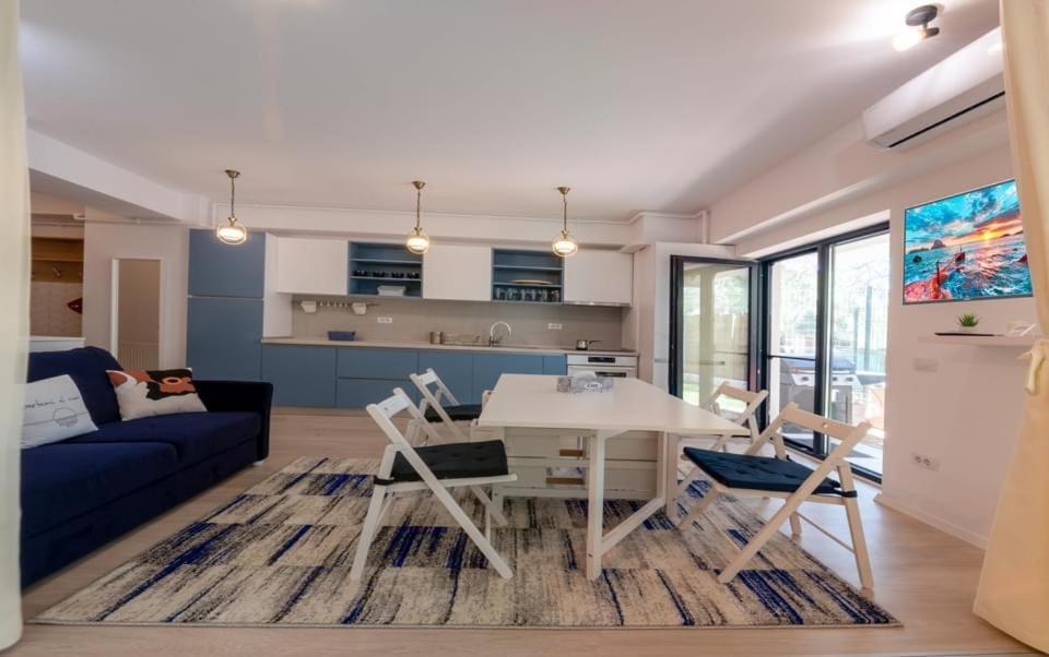 Portami Al Mare - Apartament, Terasa & Curte Năvodari Kültér fotó